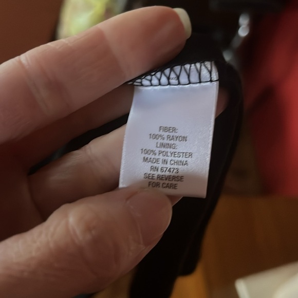 Like new db established 1962 2 layer chevron dress - Picture 13 of 16